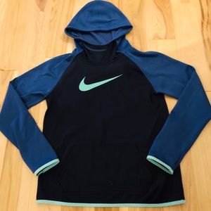 Girls Nike sweatshirt